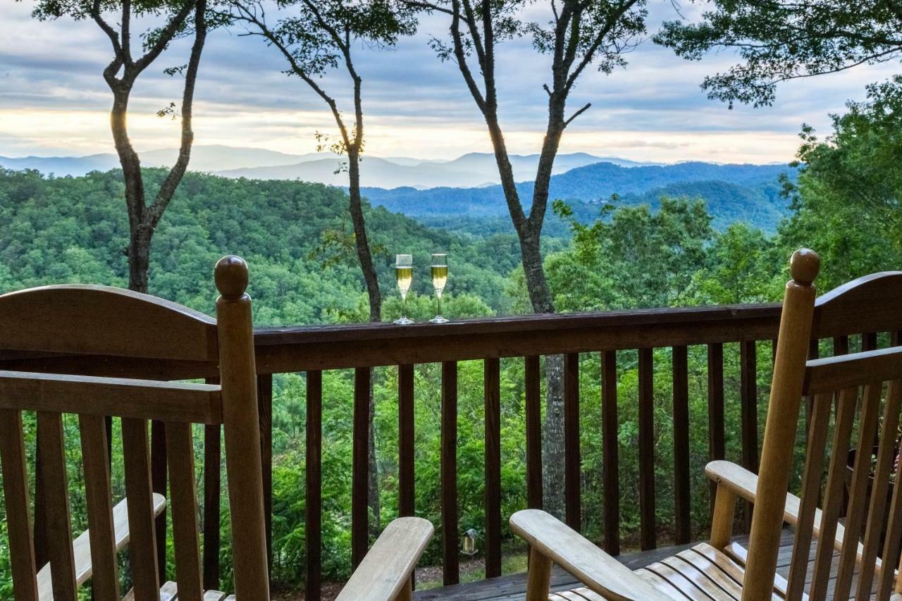 3 Bed 3 Bath Vacation Home In Sylva Εξωτερικό φωτογραφία